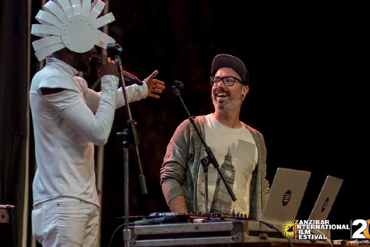 AFROTRONIX — NOMADIX, Palais du 15 Janvier, N'Djamena